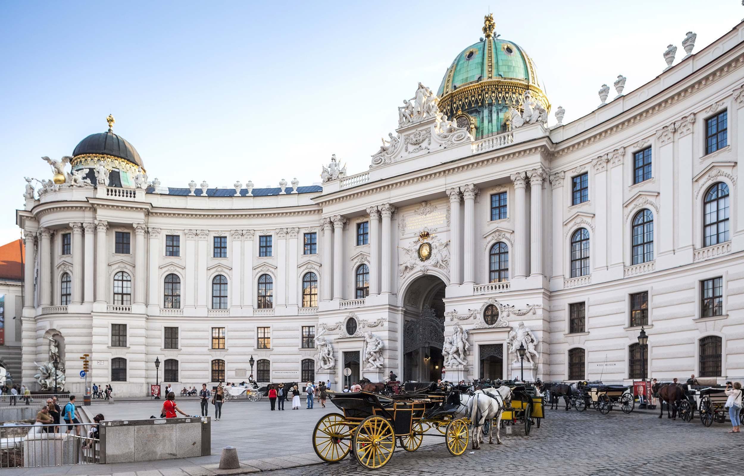 Tour di Praga, Budapest, Vienna e Lubiana - Caldana Europe Travel